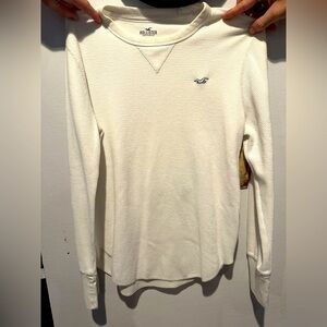 Hollister Women's Off-White Waffle Knit Sweatshirt